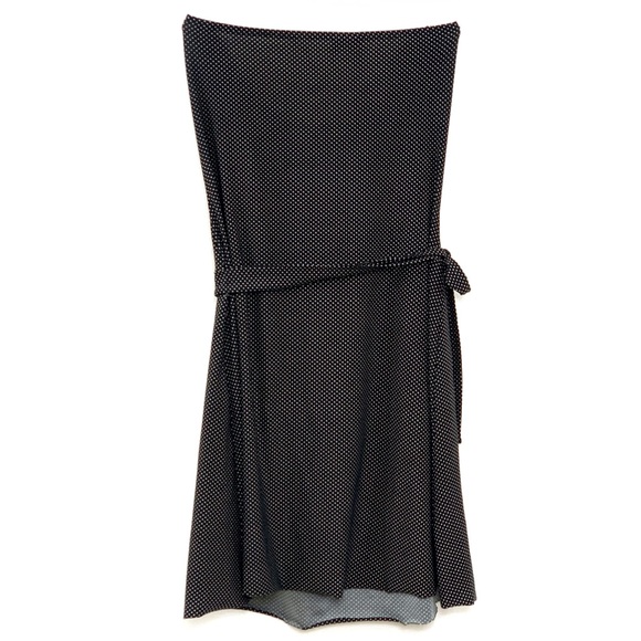 SEDUCTION | Dotted Strapless Dress - Picture 4 of 5